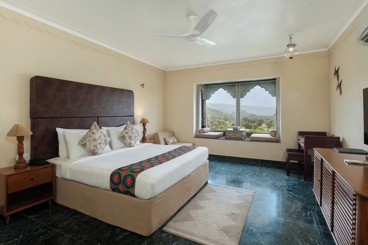 Grand Room, Lake View | Kalis bunyi, seterika/papan seterika, Wi-fi percuma