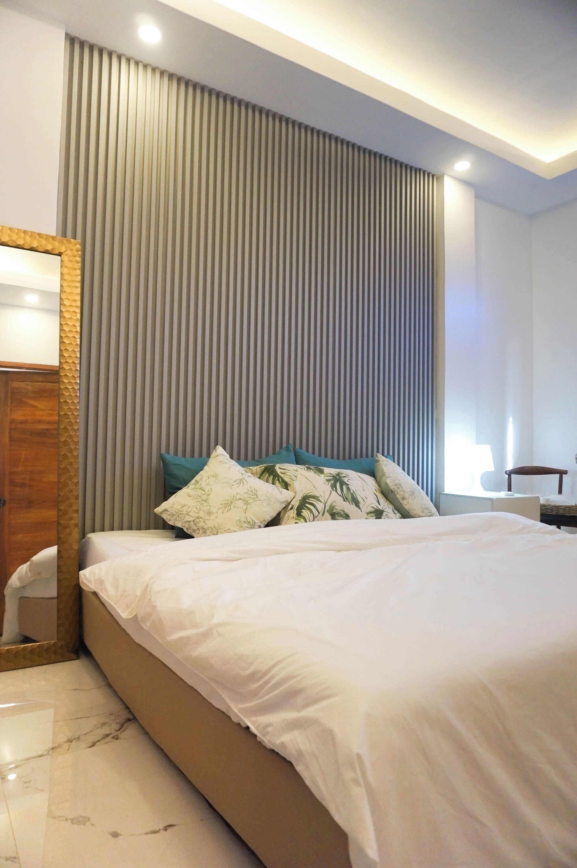 4 bedrooms, free WiFi, bed sheets