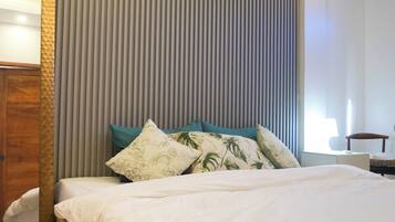 4 bedrooms, free WiFi, bed sheets