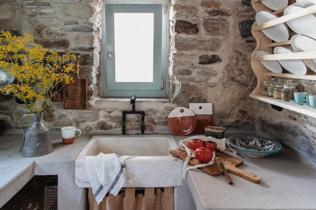 Basic Room | Private kitchen | Fridge