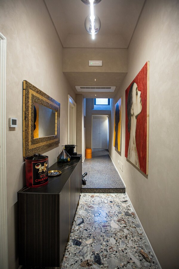 Reverse Art Hotel - Vasto