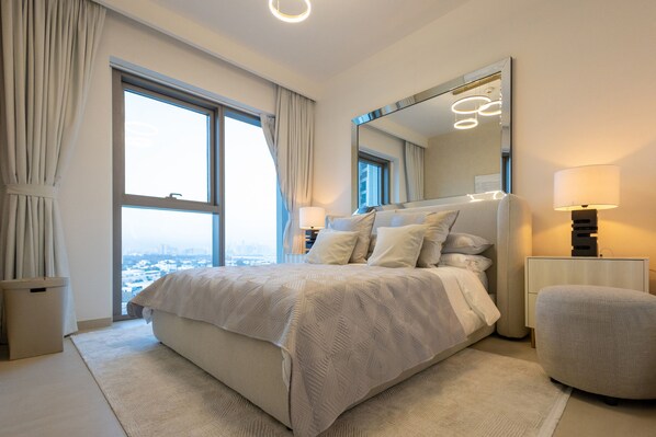 Apartment | 2 bedrooms - Urban Elegant Stay Just Steps From Burj Khalifa (Dubai)