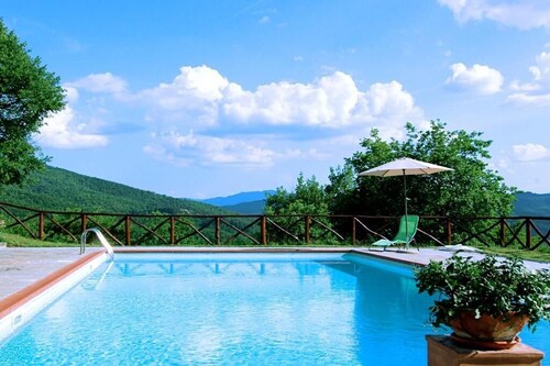 [Badia Ficarolo] Farmhouse with panoramic pool