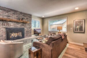 House, Multiple Beds, Patio, Mountain View (Moose Manor) | Living area | 42-inch flat-screen TV with digital channels, fireplace