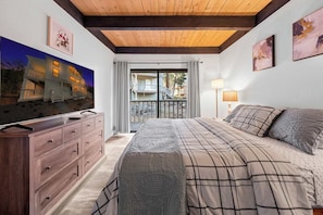 Condo, Plusieurs lits, patio, vue sur la montagne (Kingswood Village Escape) | 1 chambre, décor unique, ameublement unique
