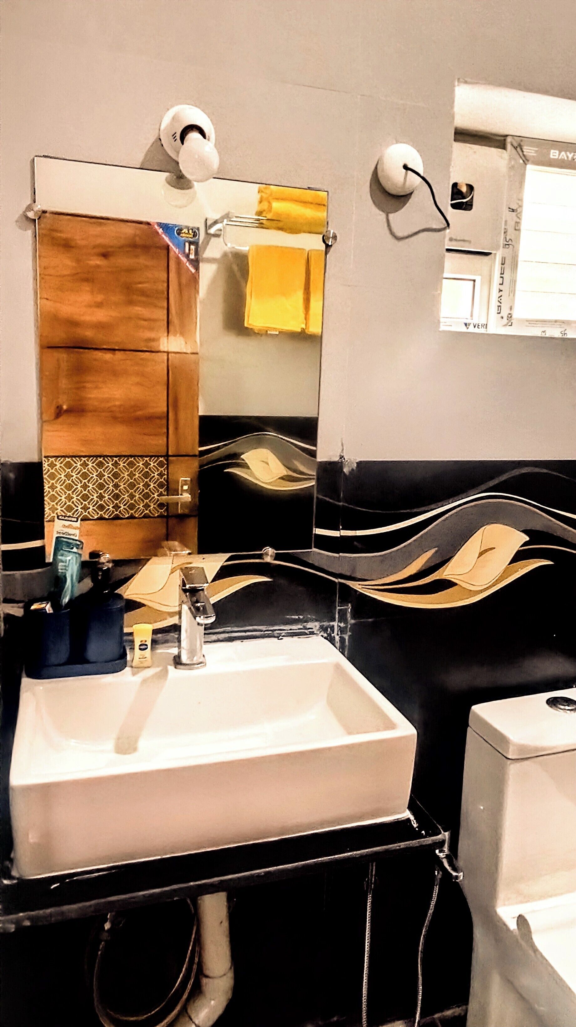 Free toiletries, towels, soap, shampoo