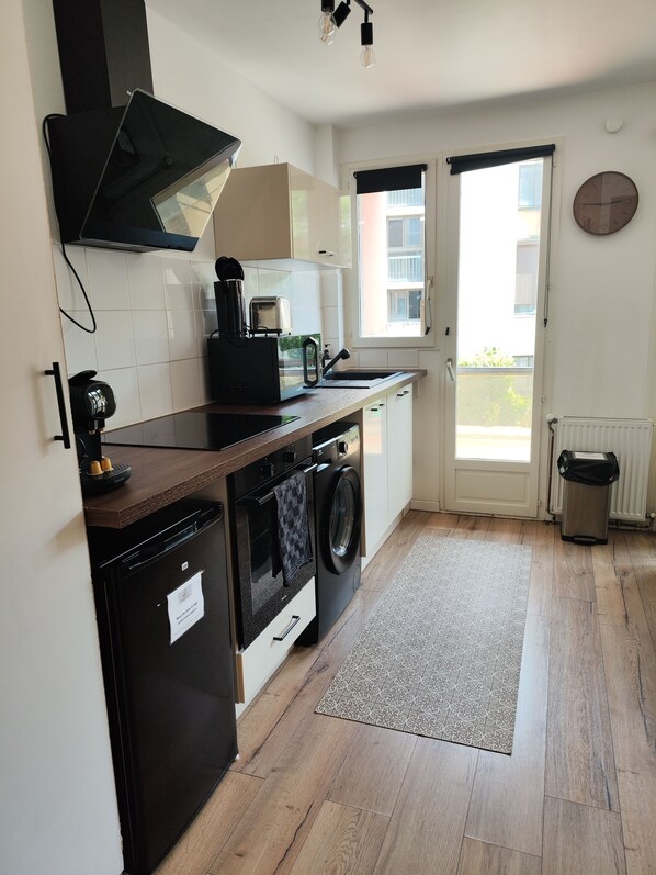 Microwave, oven, stovetop