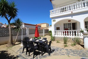 Villa | Bahagian luar
