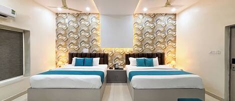 Family Studio Suite | Iron/ironing board, free WiFi