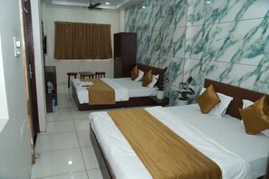 Family Room | Free WiFi, bed sheets - Hotel Dev Shree Palace (Ujjain)