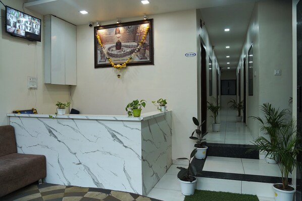 Reception - Hotel Dev Shree Palace (Ujjain)