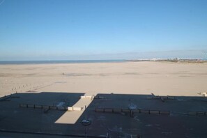 Apartment | Premium bedding - Huswell - Beach Studio With Balcony Sea View (Bruges)