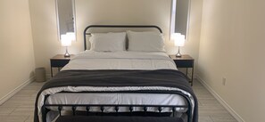 WiFi, bed sheets