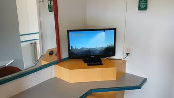 Basic Quadruple Room, Courtyard View