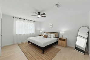 3 Schlafzimmer, Bügeleisen/Bügelbrett, WLAN, Bettwäsche