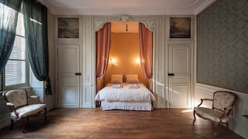 Suite Familiale, vue ville | Wi-Fi gratuit, draps fournis