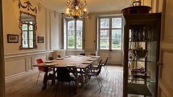 Petit déjeuner continental compris tous les jours