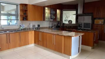 Microwave, oven, stovetop