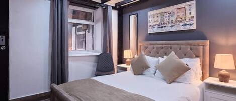 1 chambre, fer et planche à repasser, Wi-Fi, draps fournis