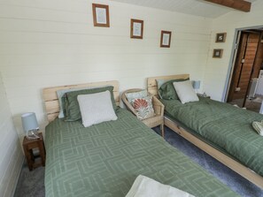 1 多间卧室、特色装修、特色家居