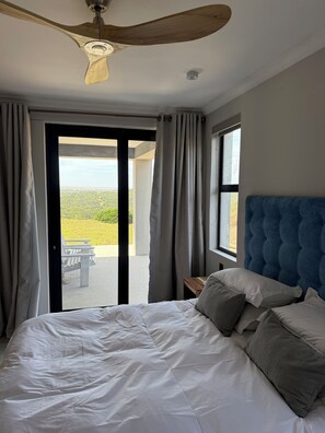 5 bedrooms, iron/ironing board, WiFi, bed sheets