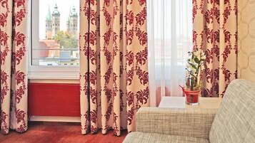 Superior-Suite | Zimmersafe, Schreibtisch, kostenloses WLAN