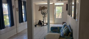 Cute, comfy, convenient 2-bedroom house in fantastic Port Charlotte