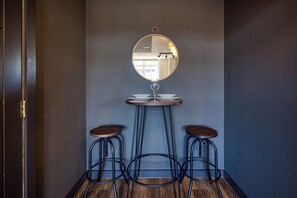 Apartment, 1 Schlafzimmer, Küche | Esszimmer