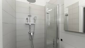 Dusche, Haartrockner, Handtücher, Shampoo