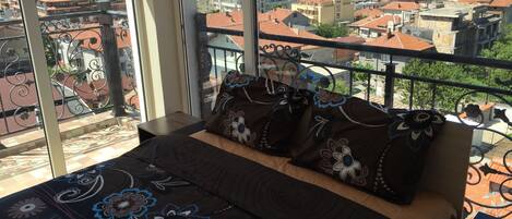 1 camera, ferro/asse da stiro, Wi-Fi, lenzuola