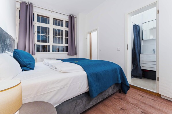 1 Schlafzimmer, Schreibtisch, Bügeleisen/Bügelbrett, WLAN