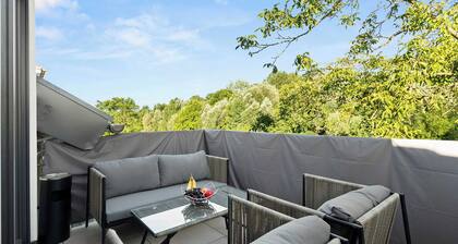 LiT LiVING: Luxus | Box SprIng | Parking | Balcony