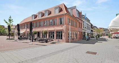 LiT LiVING: Luxus â Box SprIng â Terrasse â Parkplatz