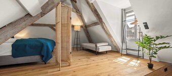 LiT LiVing: Luxus – Box SprIng – Balkon – Parkplatz