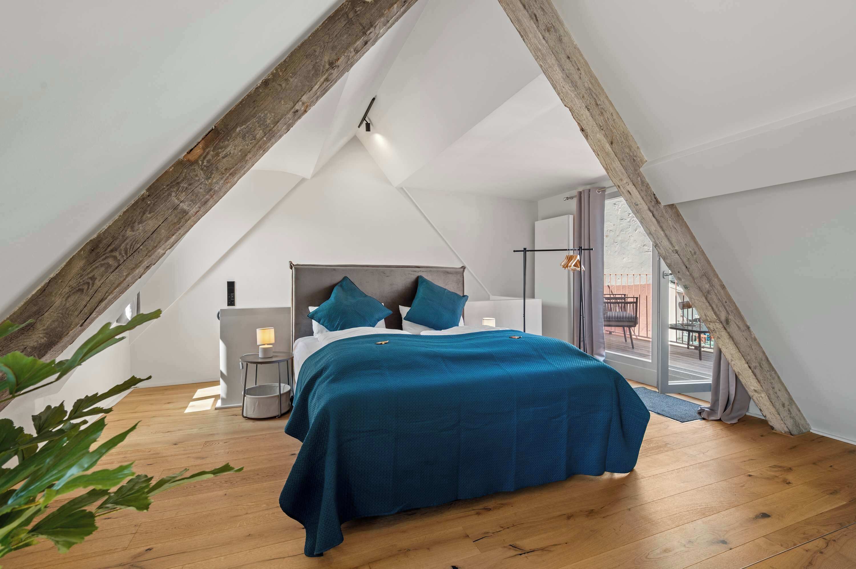 2 Schlafzimmer, Schreibtisch, Bügeleisen/Bügelbrett, WLAN