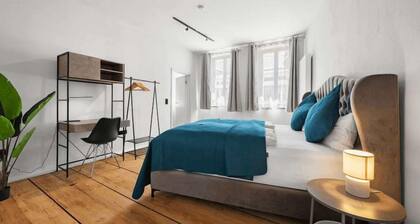 LiT LiVing: Luxus – Box SprIng – Balkon – Parkplatz