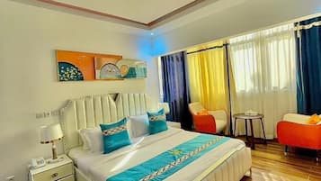 In-room safe, free WiFi