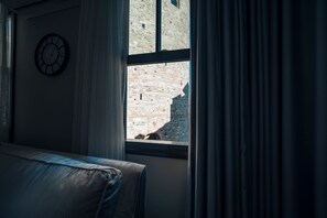 Family Studio Suite, City View | Desk, free WiFi - Galata Guest Teori (Istanbul)