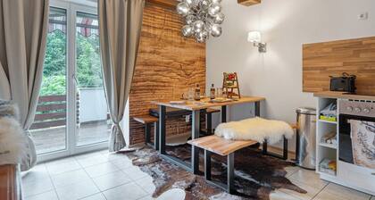 Ferienwohnung 'Unten' mit Bergblick, privater Terrasse und Wi-Fi