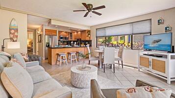 Condo, 1 Bedroom | Living area | Smart TV