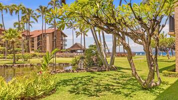 Condo, 1 Bedroom | Property grounds