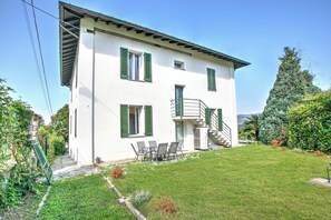 Family Villa, Multiple Bedrooms (Villa La Rocca Mountain and Lake View) | Exterior