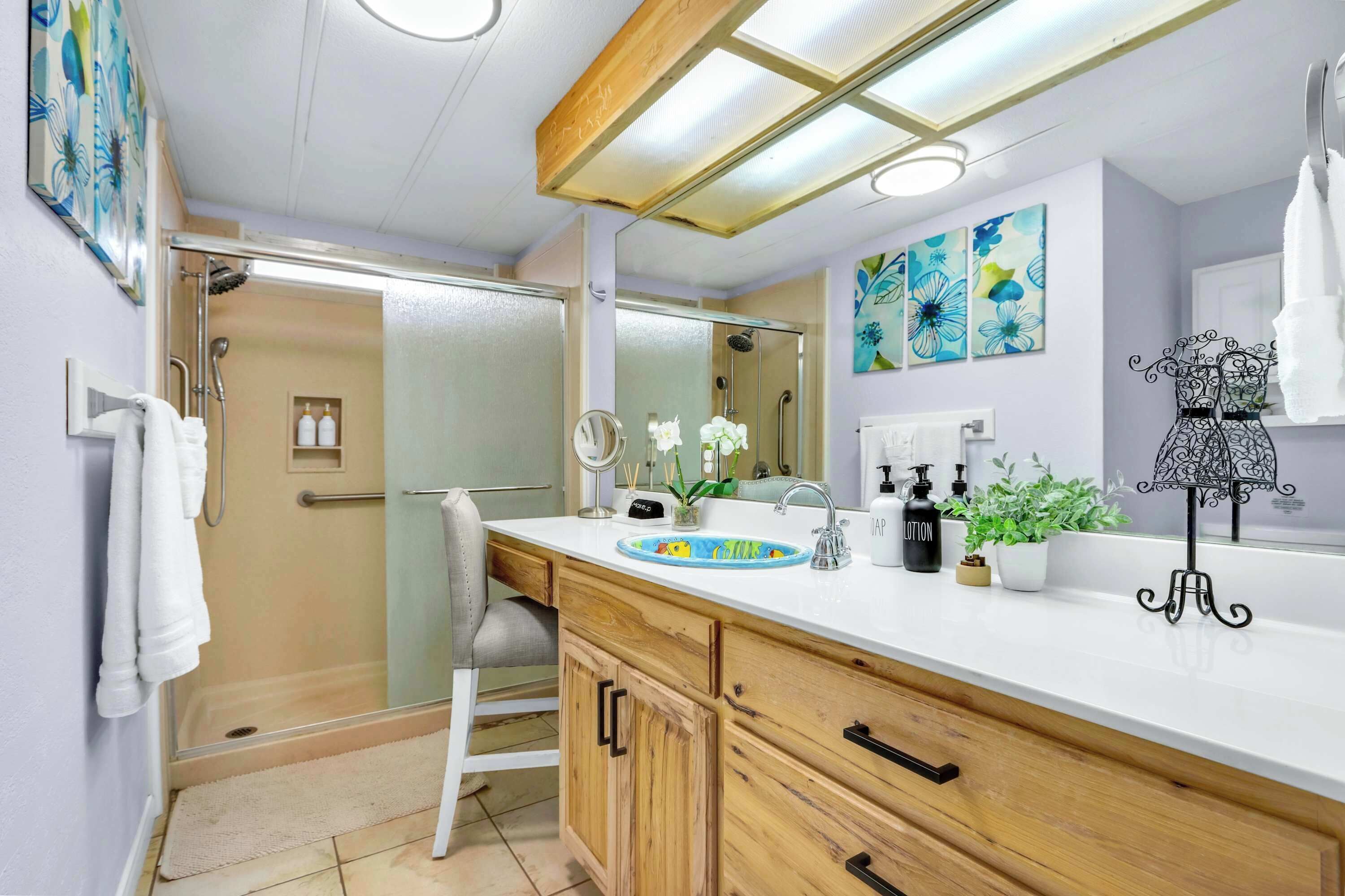 House, Multiple Beds, Patio (Lakeside Playground) | Bathroom | Shower, hair dryer, towels