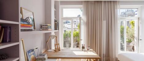 3 habitaciones, tabla de planchar con plancha y wifi gratis