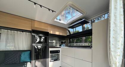Luxury caravan 5 with whirlpool directly on the Achterwasser -holiday homes island Usedom