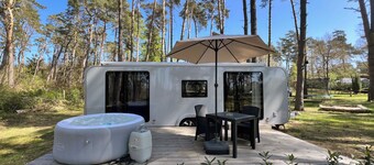 Luxury caravan 5 with whirlpool directly on the Achterwasser -holiday homes island Usedom