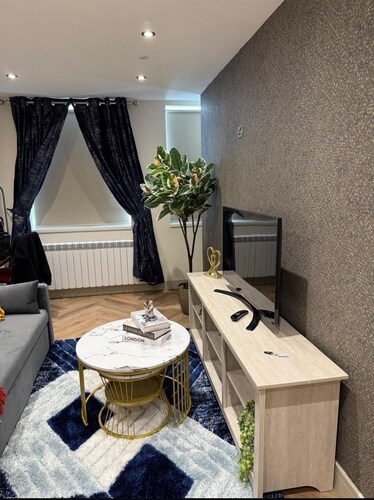 Prestine Central Gem