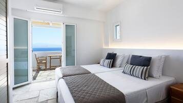 Apartamento superluxo, vista para o mar | Vista do quarto
