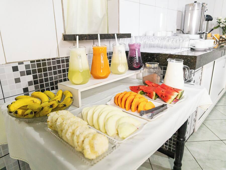 Bao gồm bữa sáng buffet hàng ngày