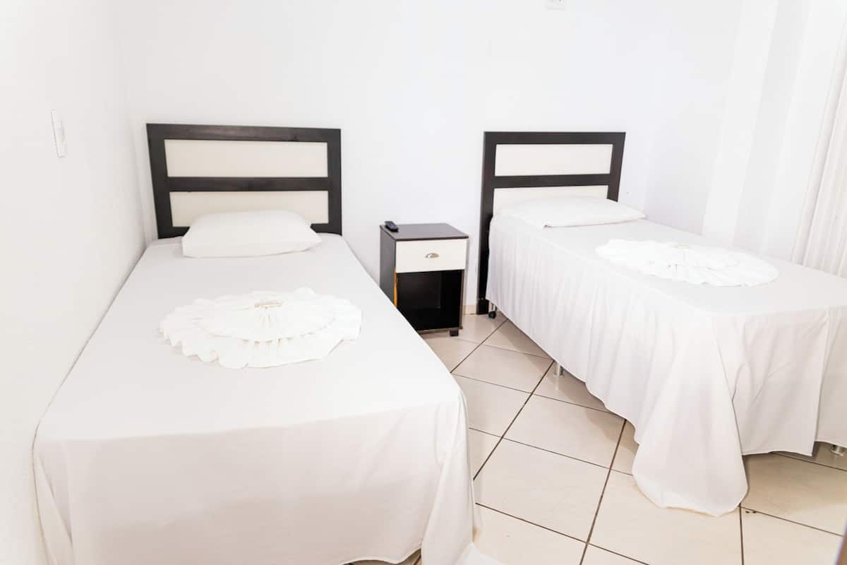 Eenvoudige Twin kamer | Gratis wifi